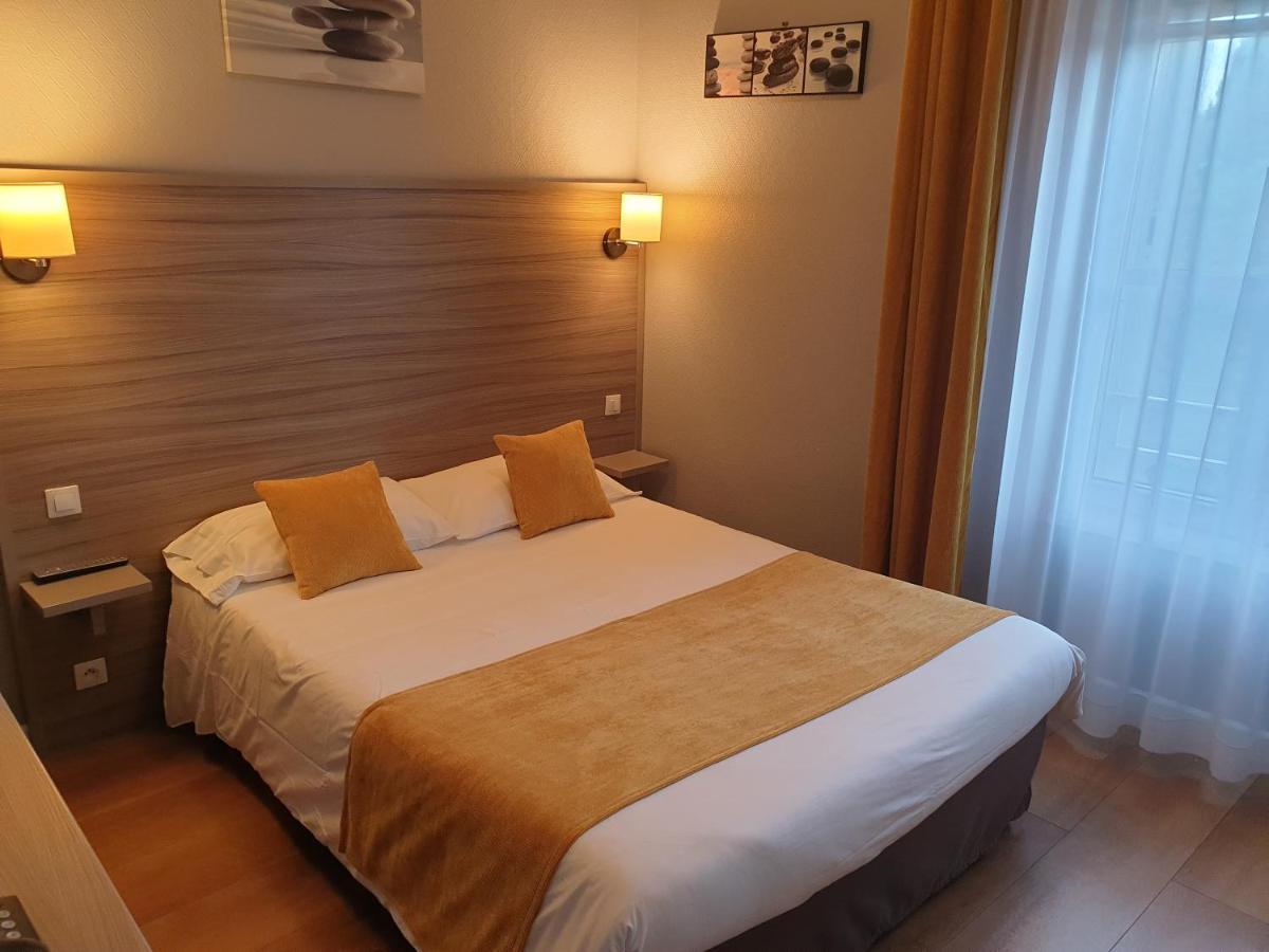 Hotel Henri IV Coutras Ngoại thất bức ảnh